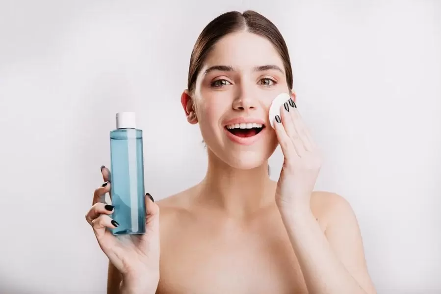 nettoyage de la peau pour rajeunir